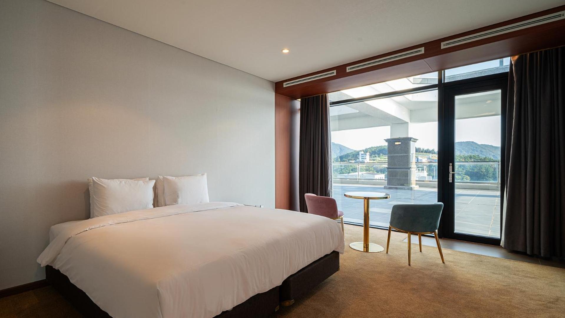 Hotel JCS Yeosu Luaran gambar