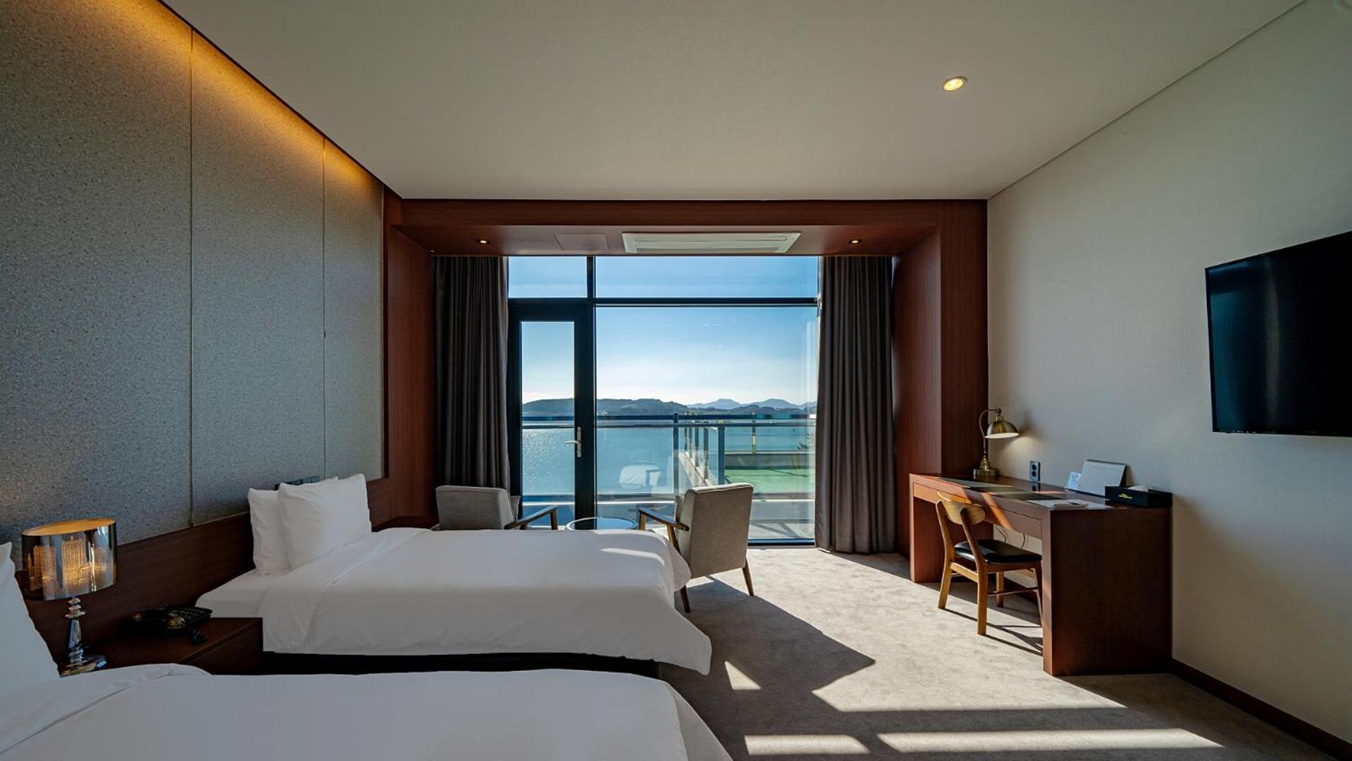 Hotel JCS Yeosu Luaran gambar